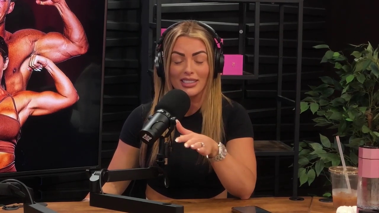 y2mate_is_-_Power_Alphas_Episode_25__WWE_Twitter_Beef___25th_Episode_Giveaway__Mandy_Sacs_and_Sabby_Piscitelli-_RBMZWVjmI4-720p-1714966429_mp41480.jpg