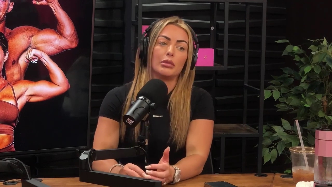 y2mate_is_-_Power_Alphas_Episode_25__WWE_Twitter_Beef___25th_Episode_Giveaway__Mandy_Sacs_and_Sabby_Piscitelli-_RBMZWVjmI4-720p-1714966429_mp41527.jpg