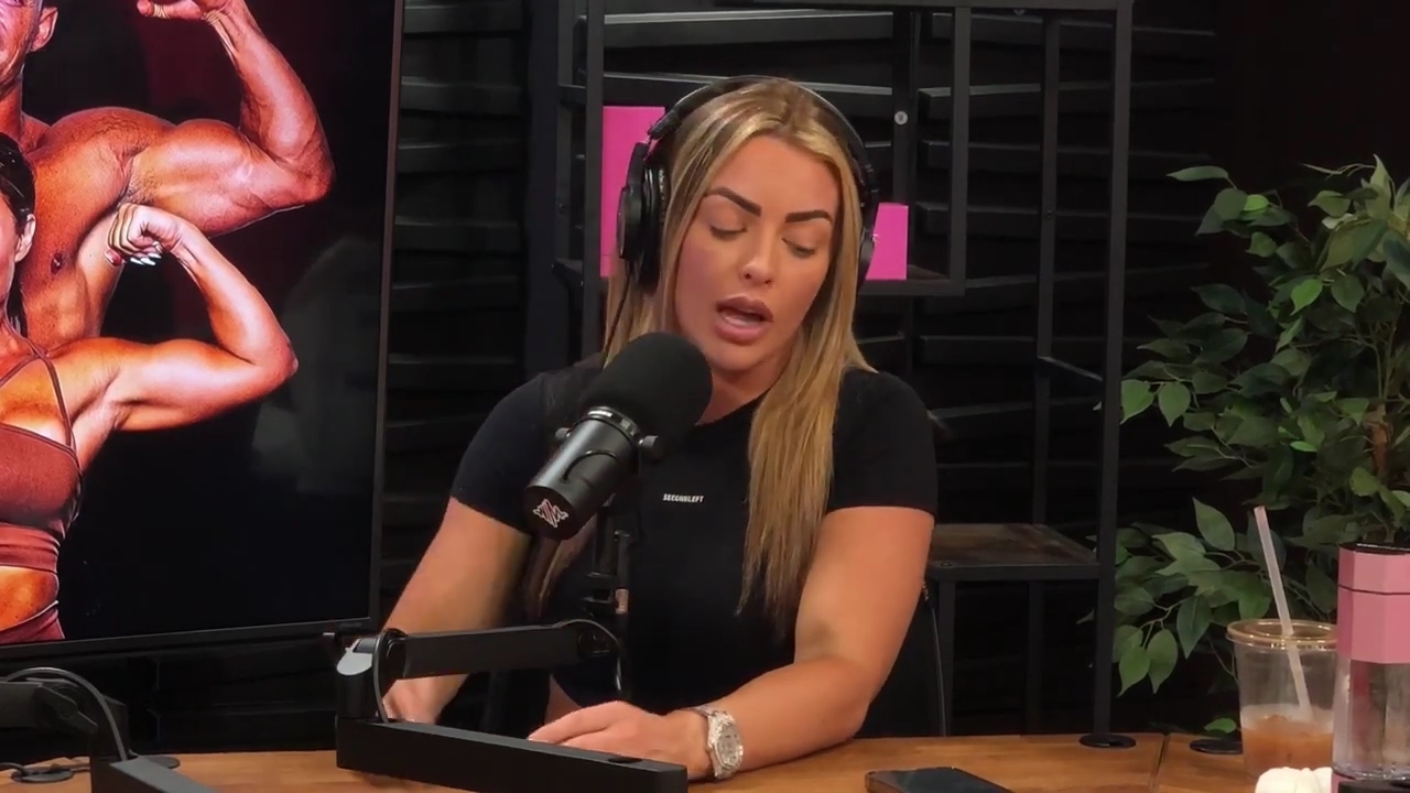 y2mate_is_-_Power_Alphas_Episode_25__WWE_Twitter_Beef___25th_Episode_Giveaway__Mandy_Sacs_and_Sabby_Piscitelli-_RBMZWVjmI4-720p-1714966429_mp41543.jpg