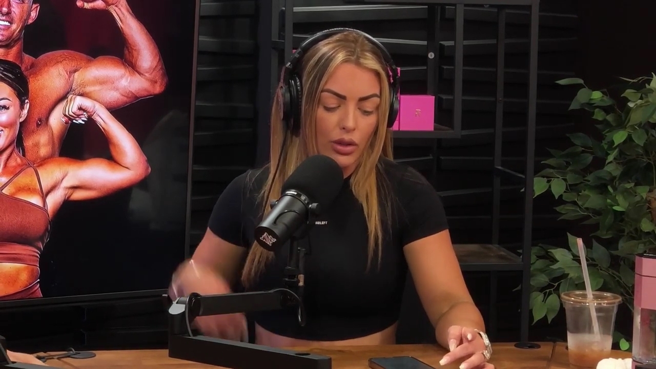 y2mate_is_-_Power_Alphas_Episode_25__WWE_Twitter_Beef___25th_Episode_Giveaway__Mandy_Sacs_and_Sabby_Piscitelli-_RBMZWVjmI4-720p-1714966429_mp41826.jpg