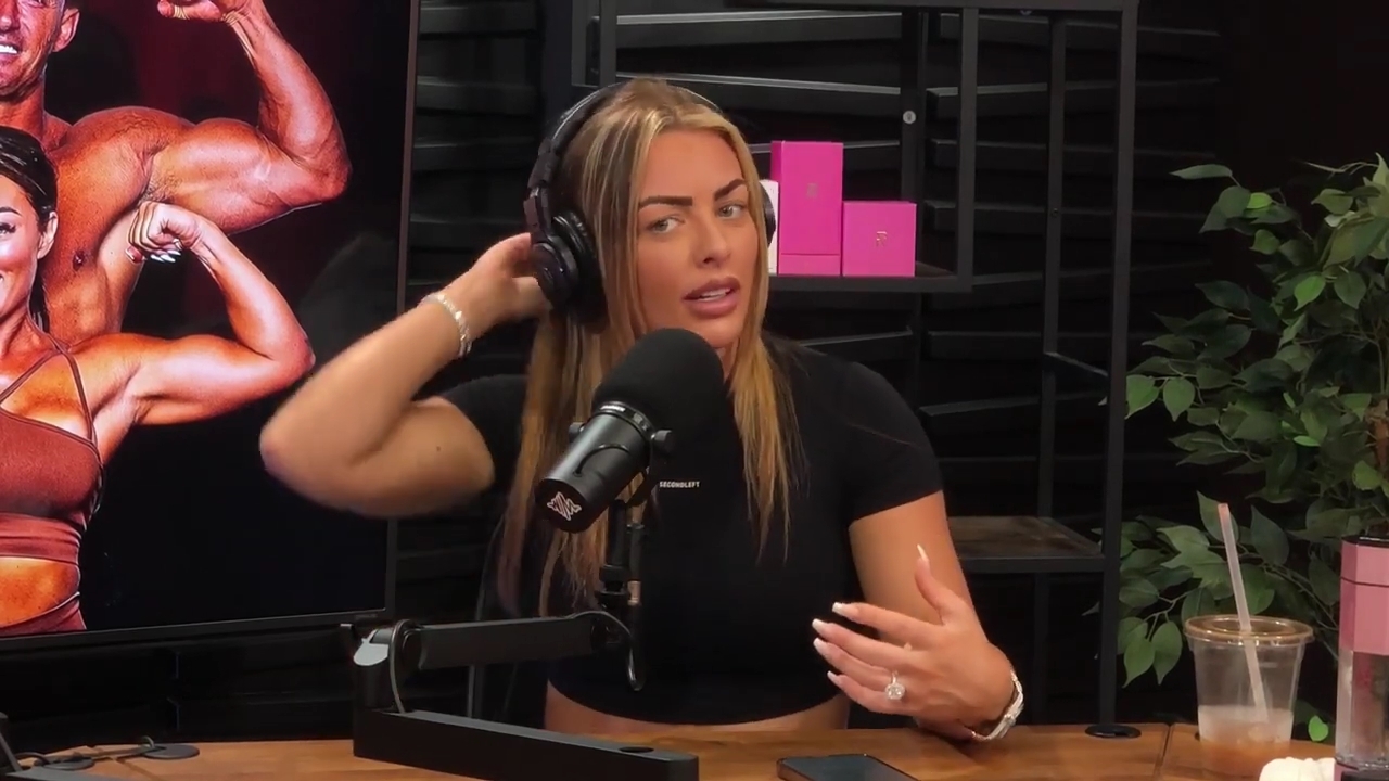 y2mate_is_-_Power_Alphas_Episode_25__WWE_Twitter_Beef___25th_Episode_Giveaway__Mandy_Sacs_and_Sabby_Piscitelli-_RBMZWVjmI4-720p-1714966429_mp41877.jpg