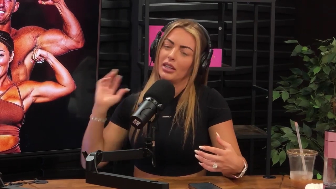 y2mate_is_-_Power_Alphas_Episode_25__WWE_Twitter_Beef___25th_Episode_Giveaway__Mandy_Sacs_and_Sabby_Piscitelli-_RBMZWVjmI4-720p-1714966429_mp41878.jpg