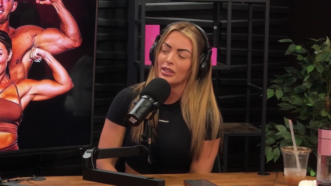 y2mate_is_-_Power_Alphas_Episode_25__WWE_Twitter_Beef___25th_Episode_Giveaway__Mandy_Sacs_and_Sabby_Piscitelli-_RBMZWVjmI4-720p-1714966429_mp41922.jpg