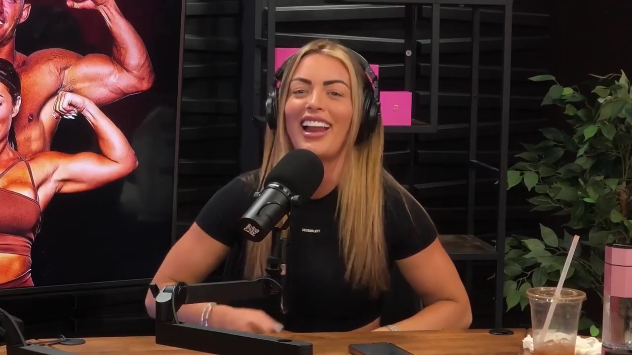 y2mate_is_-_Power_Alphas_Episode_25__WWE_Twitter_Beef___25th_Episode_Giveaway__Mandy_Sacs_and_Sabby_Piscitelli-_RBMZWVjmI4-720p-1714966429_mp41966.jpg