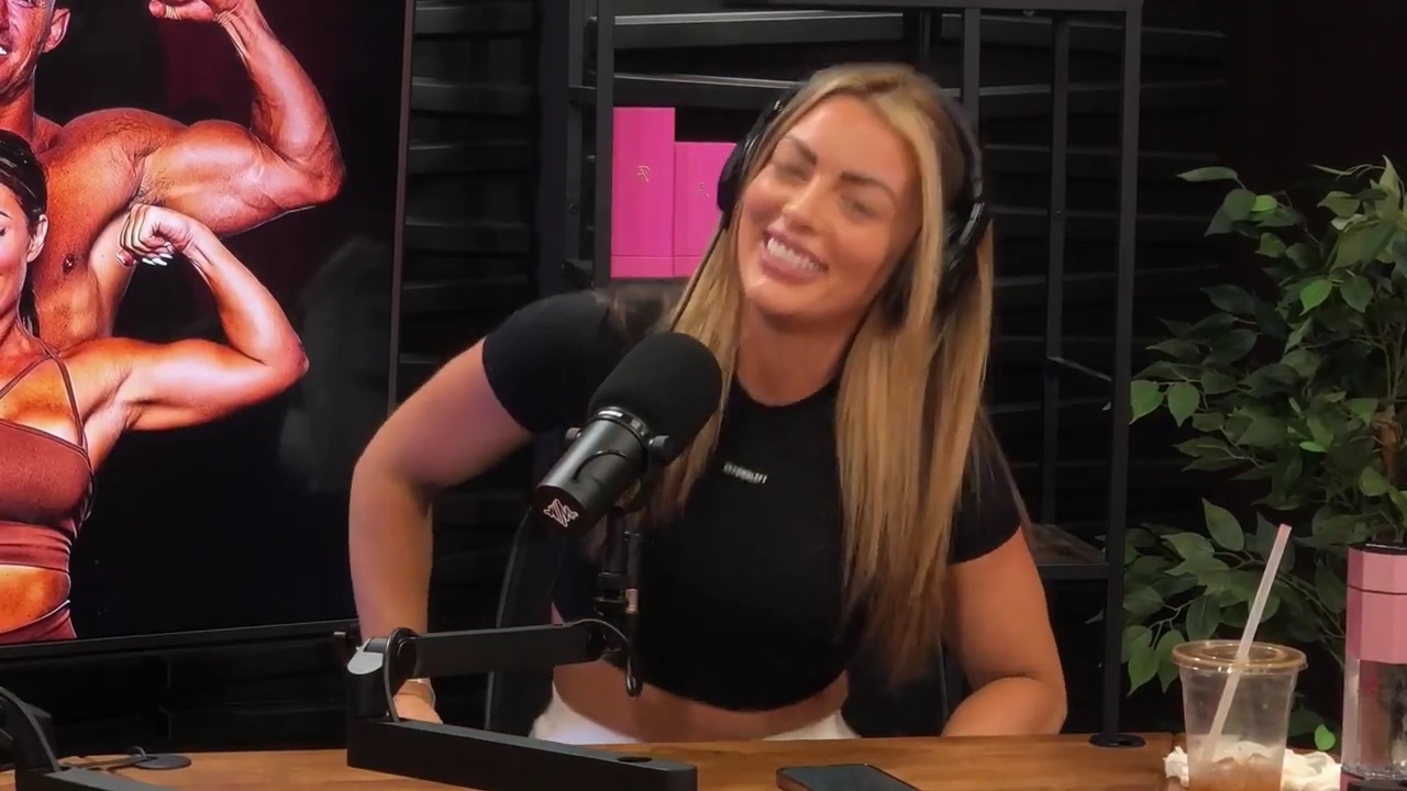 y2mate_is_-_Power_Alphas_Episode_25__WWE_Twitter_Beef___25th_Episode_Giveaway__Mandy_Sacs_and_Sabby_Piscitelli-_RBMZWVjmI4-720p-1714966429_mp41970.jpg