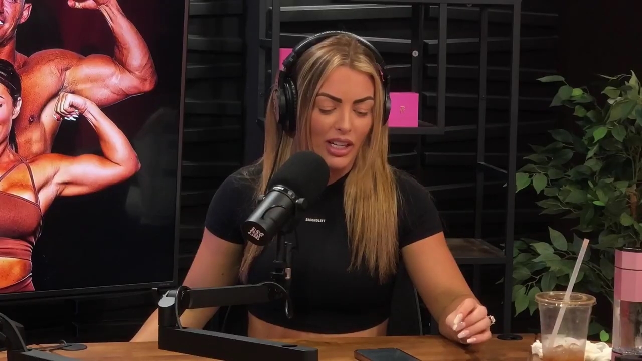 y2mate_is_-_Power_Alphas_Episode_25__WWE_Twitter_Beef___25th_Episode_Giveaway__Mandy_Sacs_and_Sabby_Piscitelli-_RBMZWVjmI4-720p-1714966429_mp41987.jpg