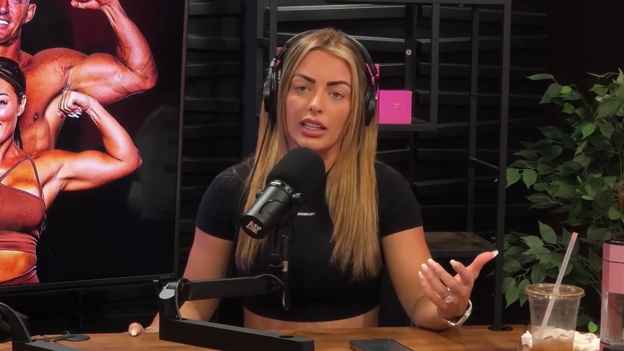 y2mate_is_-_Power_Alphas_Episode_25__WWE_Twitter_Beef___25th_Episode_Giveaway__Mandy_Sacs_and_Sabby_Piscitelli-_RBMZWVjmI4-720p-1714966429_mp42053.jpg
