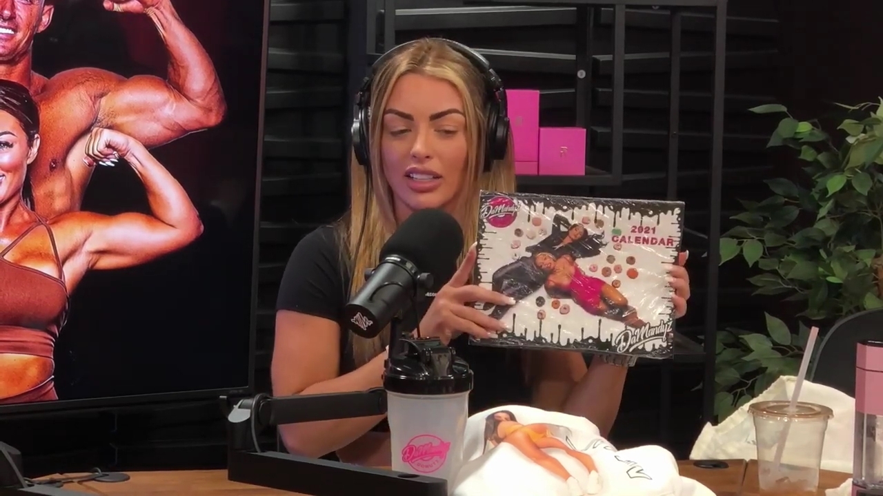 y2mate_is_-_Power_Alphas_Episode_25__WWE_Twitter_Beef___25th_Episode_Giveaway__Mandy_Sacs_and_Sabby_Piscitelli-_RBMZWVjmI4-720p-1714966429_mp42208.jpg