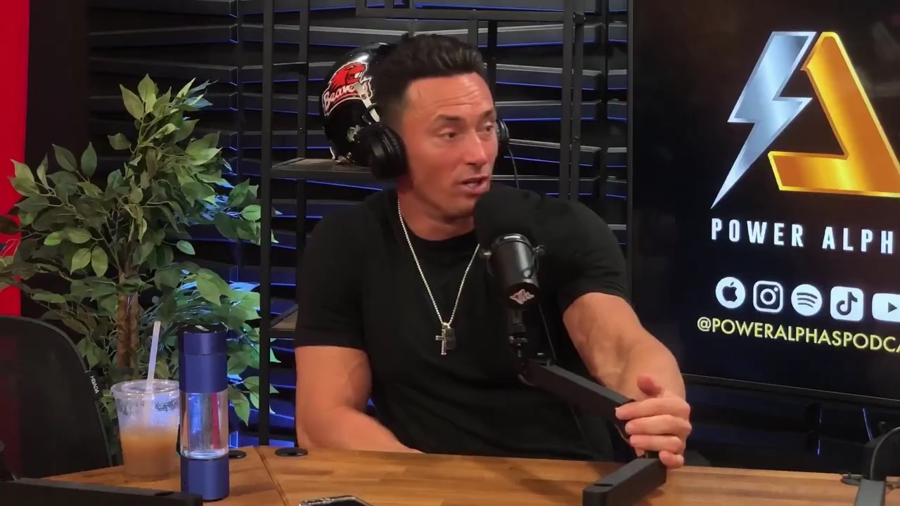 y2mate_is_-_Power_Alphas_Episode_25__WWE_Twitter_Beef___25th_Episode_Giveaway__Mandy_Sacs_and_Sabby_Piscitelli-_RBMZWVjmI4-720p-1714966429_mp42225.jpg