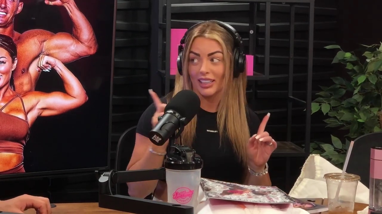 y2mate_is_-_Power_Alphas_Episode_25__WWE_Twitter_Beef___25th_Episode_Giveaway__Mandy_Sacs_and_Sabby_Piscitelli-_RBMZWVjmI4-720p-1714966429_mp42237.jpg