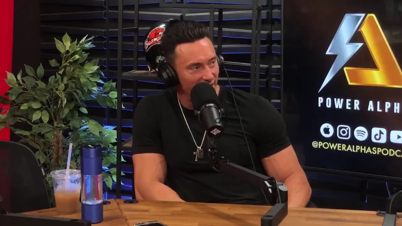 y2mate_is_-_Power_Alphas_Episode_25__WWE_Twitter_Beef___25th_Episode_Giveaway__Mandy_Sacs_and_Sabby_Piscitelli-_RBMZWVjmI4-720p-1714966429_mp42275.jpg