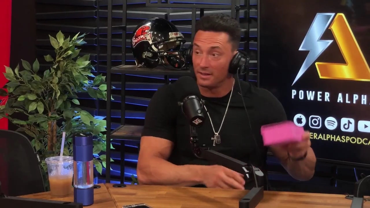 y2mate_is_-_Power_Alphas_Episode_25__WWE_Twitter_Beef___25th_Episode_Giveaway__Mandy_Sacs_and_Sabby_Piscitelli-_RBMZWVjmI4-720p-1714966429_mp42320.jpg