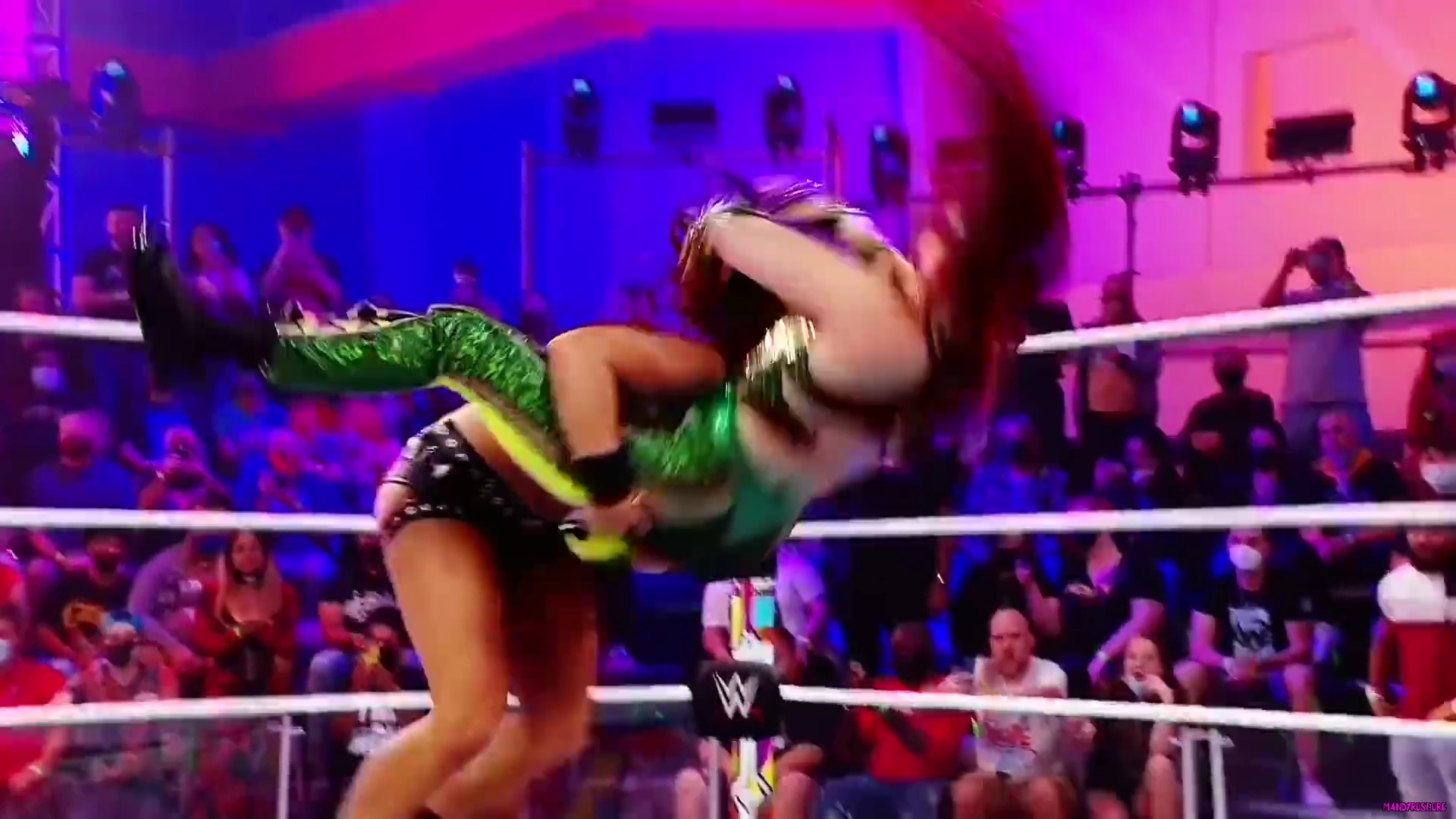 yt1s_com_-_NXT_New_Years_Evil_returns_tonight_1080p_mp40412.jpg