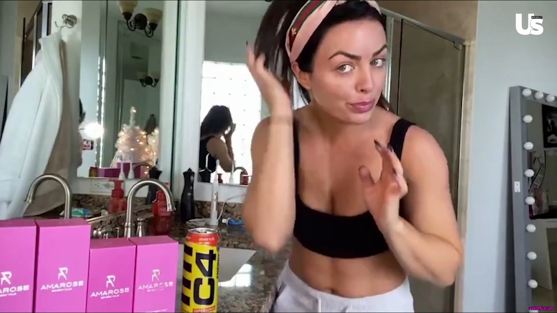 yt1s_com_-_WWE_Mandy_Rose_Shows_Off_Her_Beauty_Sleep_Routine__Beauty_Sleep_1080p_mp40061.jpg