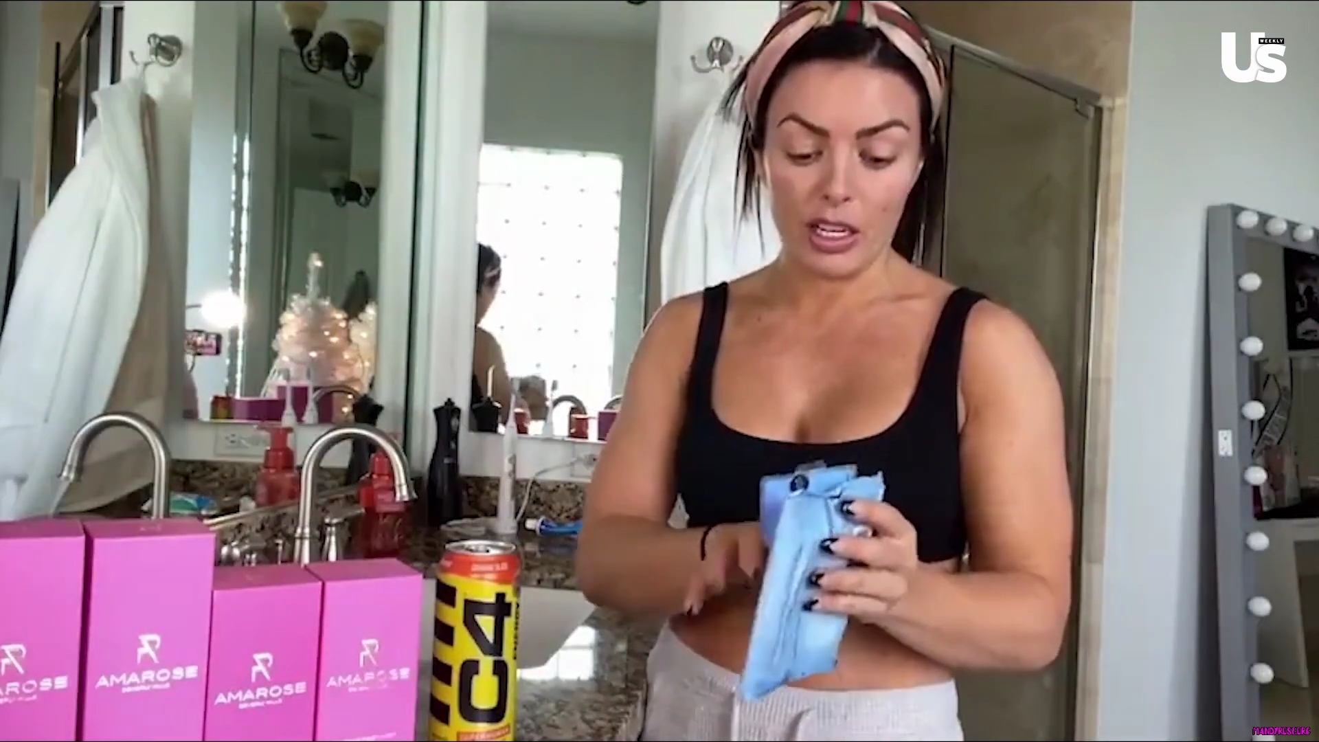 yt1s_com_-_WWE_Mandy_Rose_Shows_Off_Her_Beauty_Sleep_Routine__Beauty_Sleep_1080p_mp40112.jpg