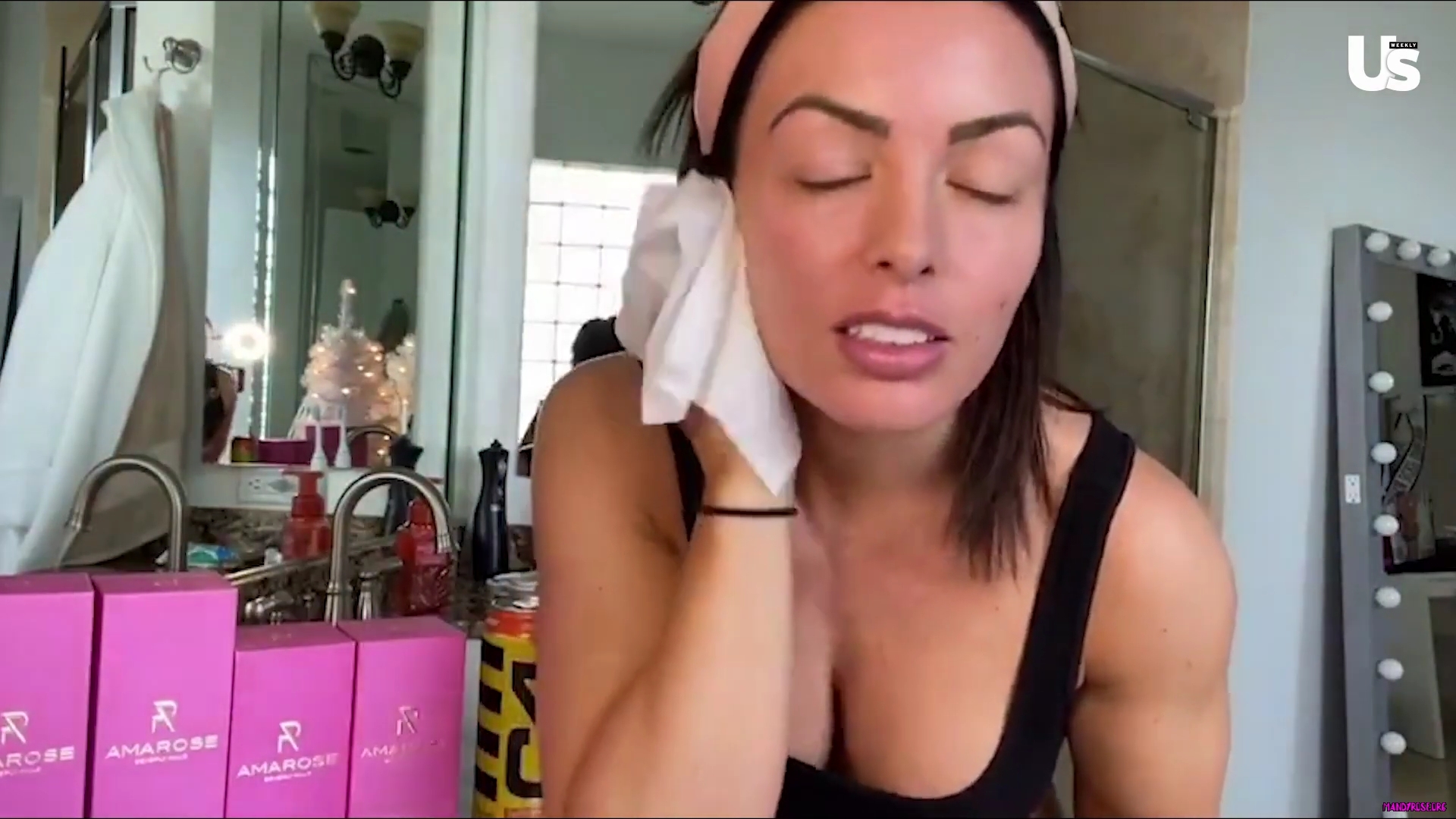 yt1s_com_-_WWE_Mandy_Rose_Shows_Off_Her_Beauty_Sleep_Routine__Beauty_Sleep_1080p_mp40139.jpg