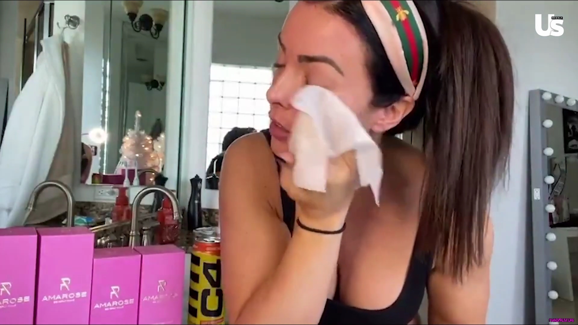 yt1s_com_-_WWE_Mandy_Rose_Shows_Off_Her_Beauty_Sleep_Routine__Beauty_Sleep_1080p_mp40141.jpg