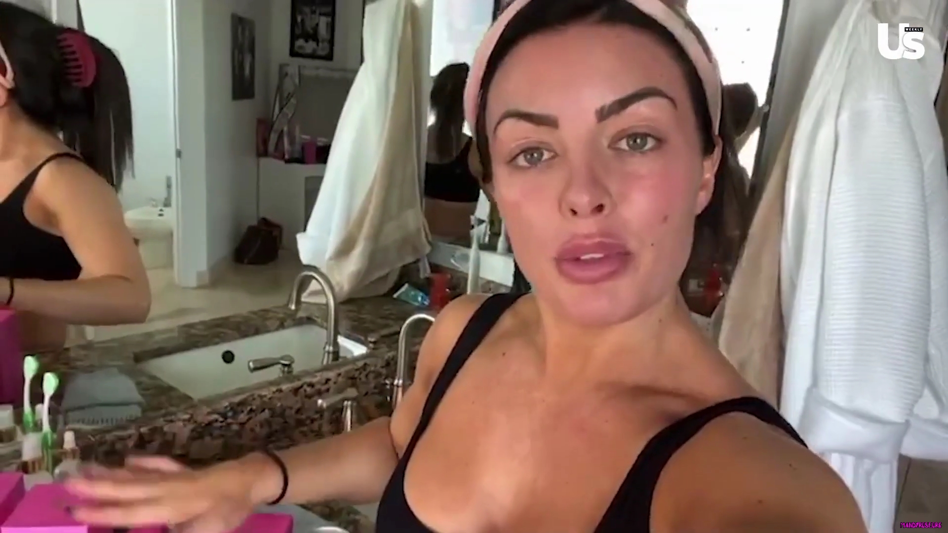 yt1s_com_-_WWE_Mandy_Rose_Shows_Off_Her_Beauty_Sleep_Routine__Beauty_Sleep_1080p_mp40183.jpg