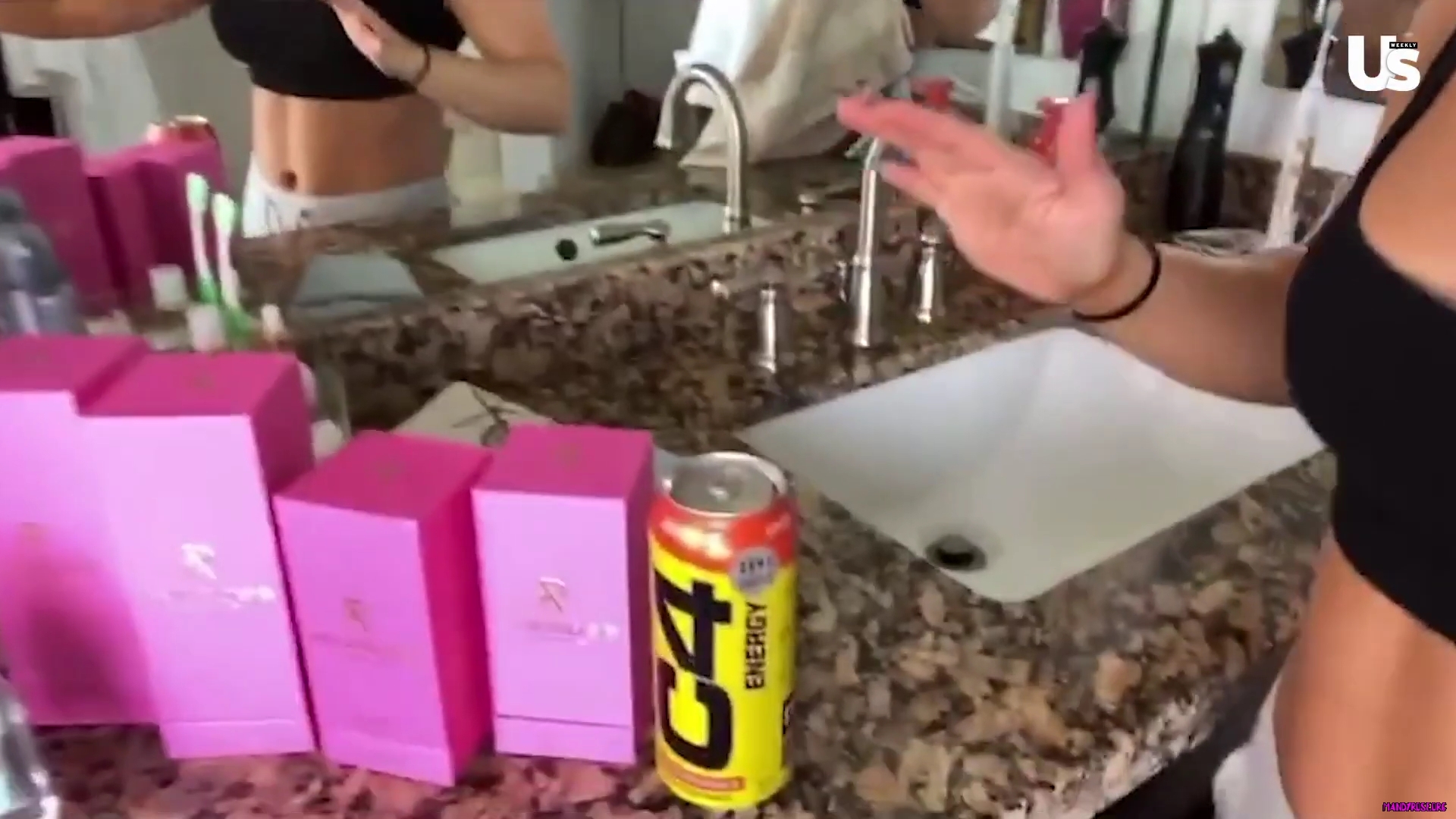 yt1s_com_-_WWE_Mandy_Rose_Shows_Off_Her_Beauty_Sleep_Routine__Beauty_Sleep_1080p_mp40189.jpg