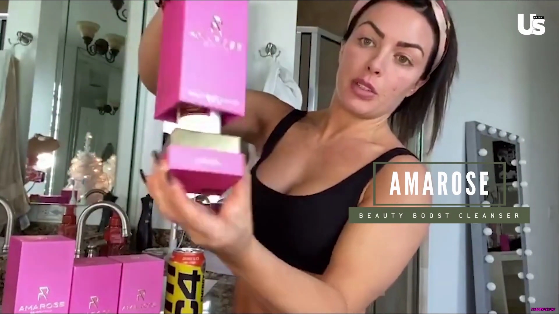 yt1s_com_-_WWE_Mandy_Rose_Shows_Off_Her_Beauty_Sleep_Routine__Beauty_Sleep_1080p_mp40223.jpg
