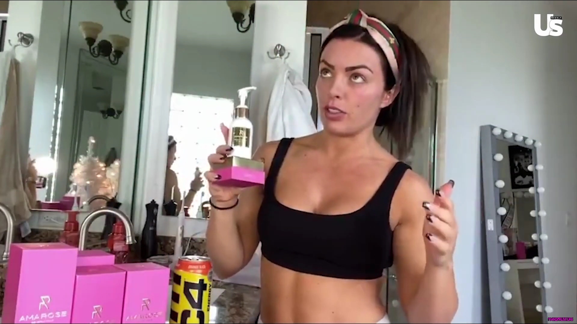yt1s_com_-_WWE_Mandy_Rose_Shows_Off_Her_Beauty_Sleep_Routine__Beauty_Sleep_1080p_mp40229.jpg