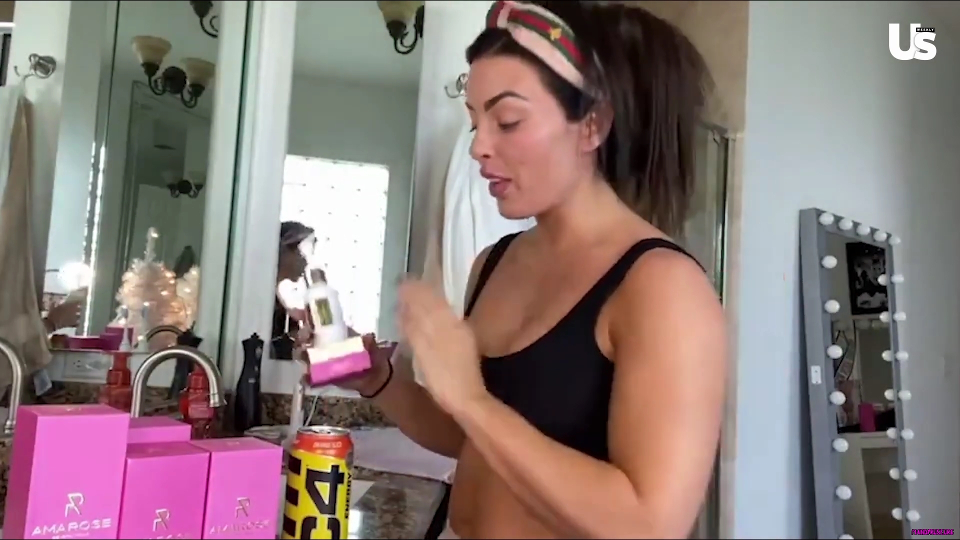 yt1s_com_-_WWE_Mandy_Rose_Shows_Off_Her_Beauty_Sleep_Routine__Beauty_Sleep_1080p_mp40259.jpg