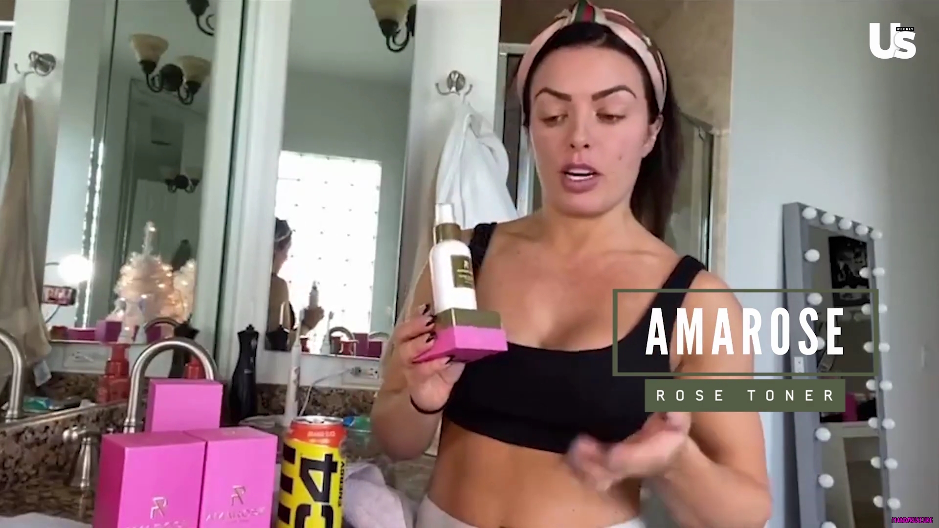 yt1s_com_-_WWE_Mandy_Rose_Shows_Off_Her_Beauty_Sleep_Routine__Beauty_Sleep_1080p_mp40340.jpg