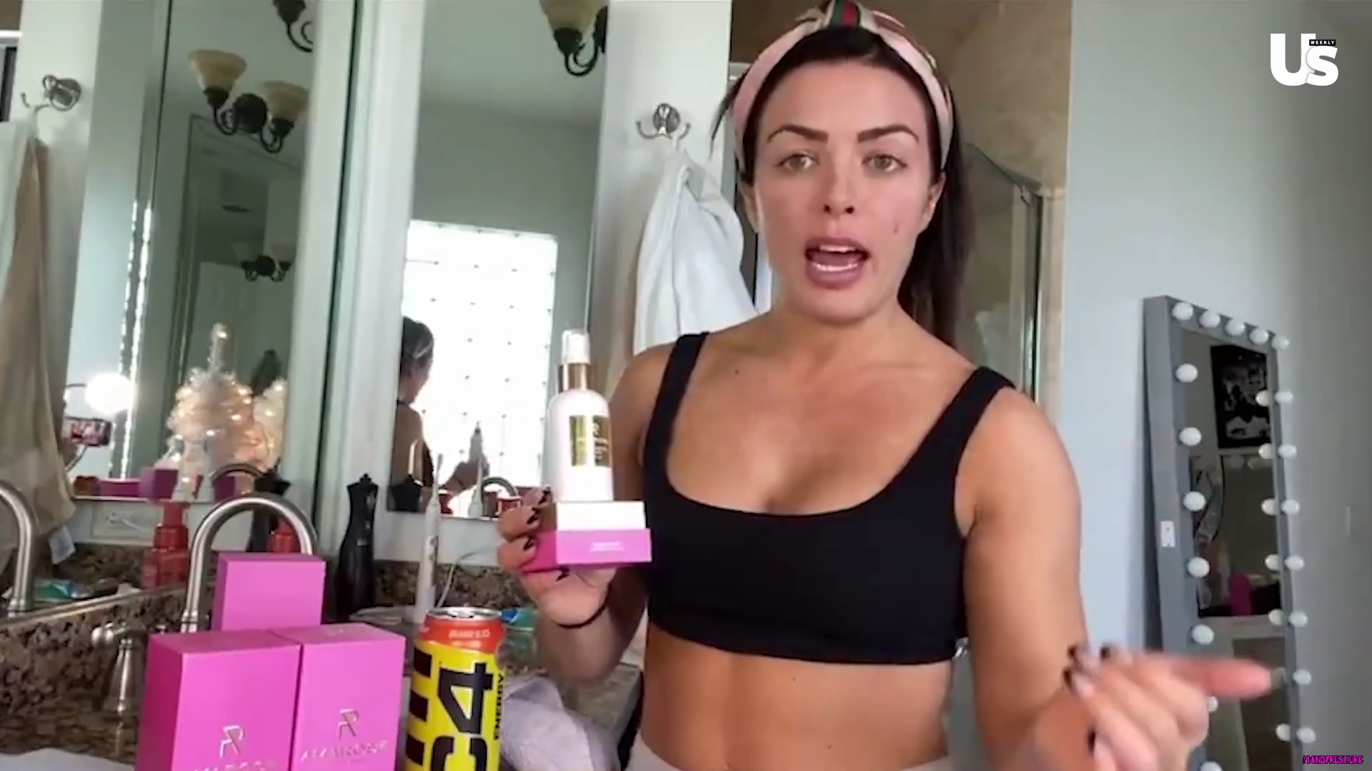 yt1s_com_-_WWE_Mandy_Rose_Shows_Off_Her_Beauty_Sleep_Routine__Beauty_Sleep_1080p_mp40346.jpg