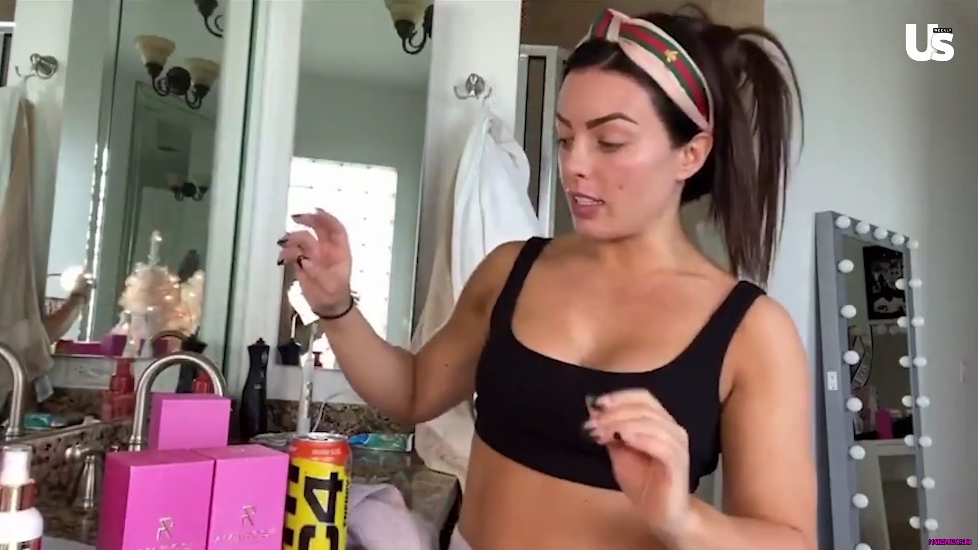 yt1s_com_-_WWE_Mandy_Rose_Shows_Off_Her_Beauty_Sleep_Routine__Beauty_Sleep_1080p_mp40388.jpg