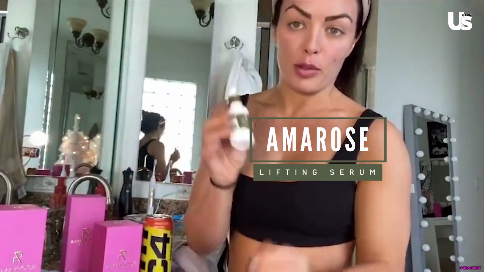 yt1s_com_-_WWE_Mandy_Rose_Shows_Off_Her_Beauty_Sleep_Routine__Beauty_Sleep_1080p_mp40402.jpg