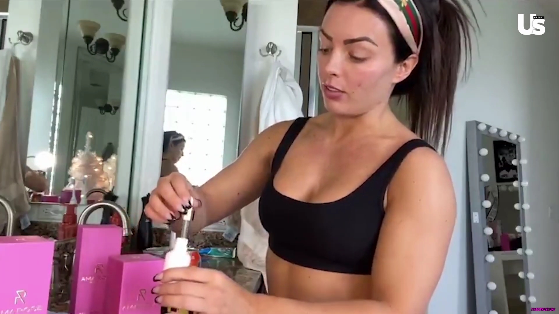 yt1s_com_-_WWE_Mandy_Rose_Shows_Off_Her_Beauty_Sleep_Routine__Beauty_Sleep_1080p_mp40409.jpg