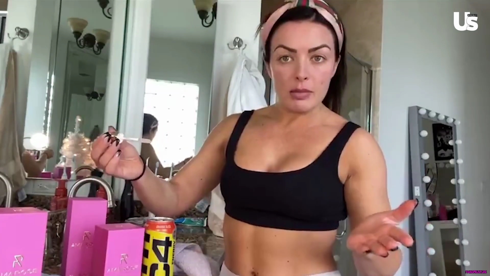 yt1s_com_-_WWE_Mandy_Rose_Shows_Off_Her_Beauty_Sleep_Routine__Beauty_Sleep_1080p_mp40415.jpg