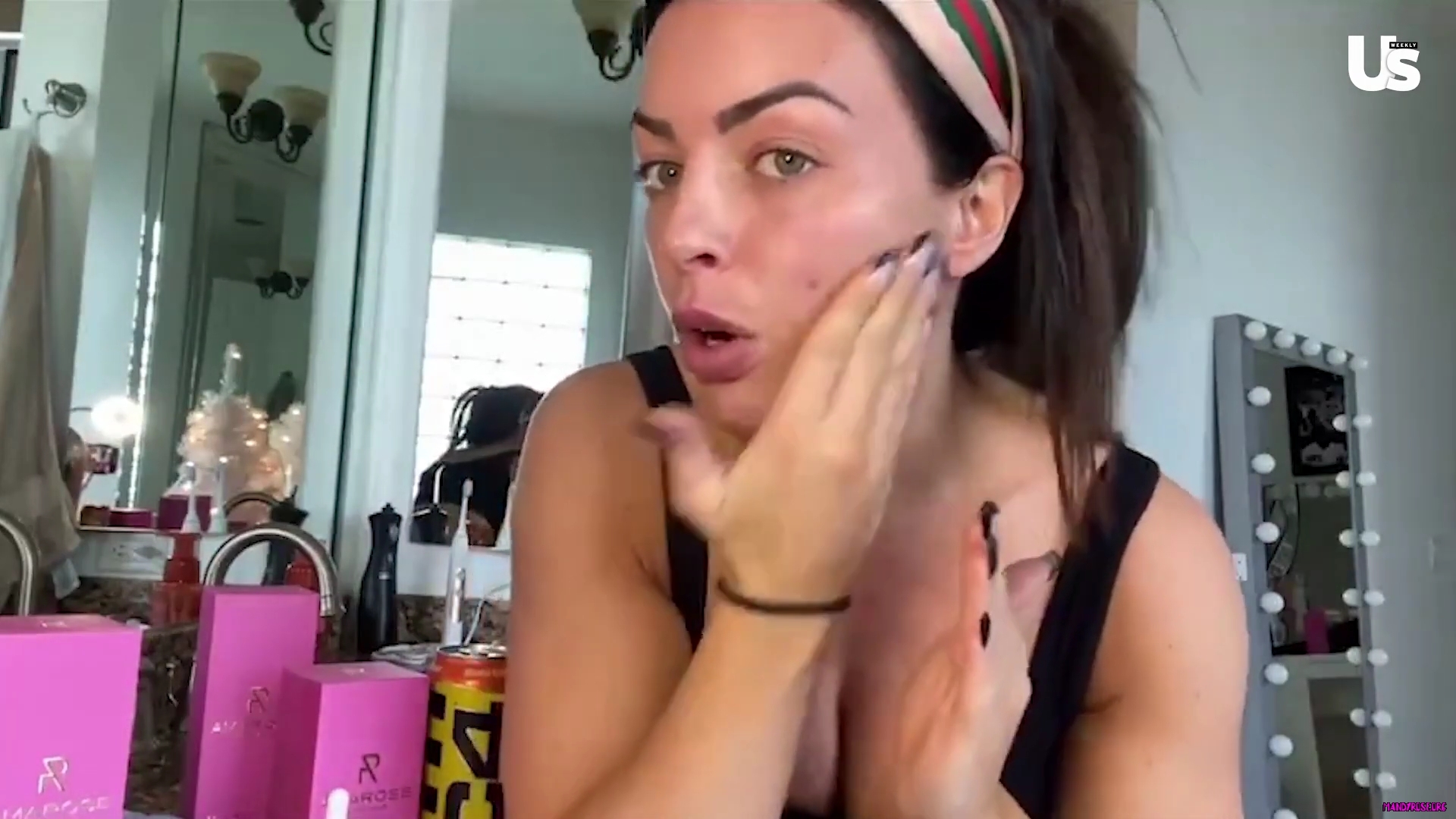 yt1s_com_-_WWE_Mandy_Rose_Shows_Off_Her_Beauty_Sleep_Routine__Beauty_Sleep_1080p_mp40451.jpg