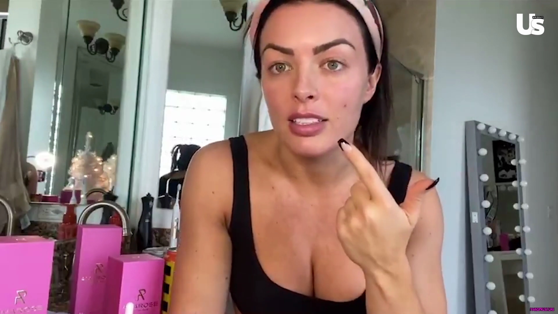 yt1s_com_-_WWE_Mandy_Rose_Shows_Off_Her_Beauty_Sleep_Routine__Beauty_Sleep_1080p_mp40467.jpg
