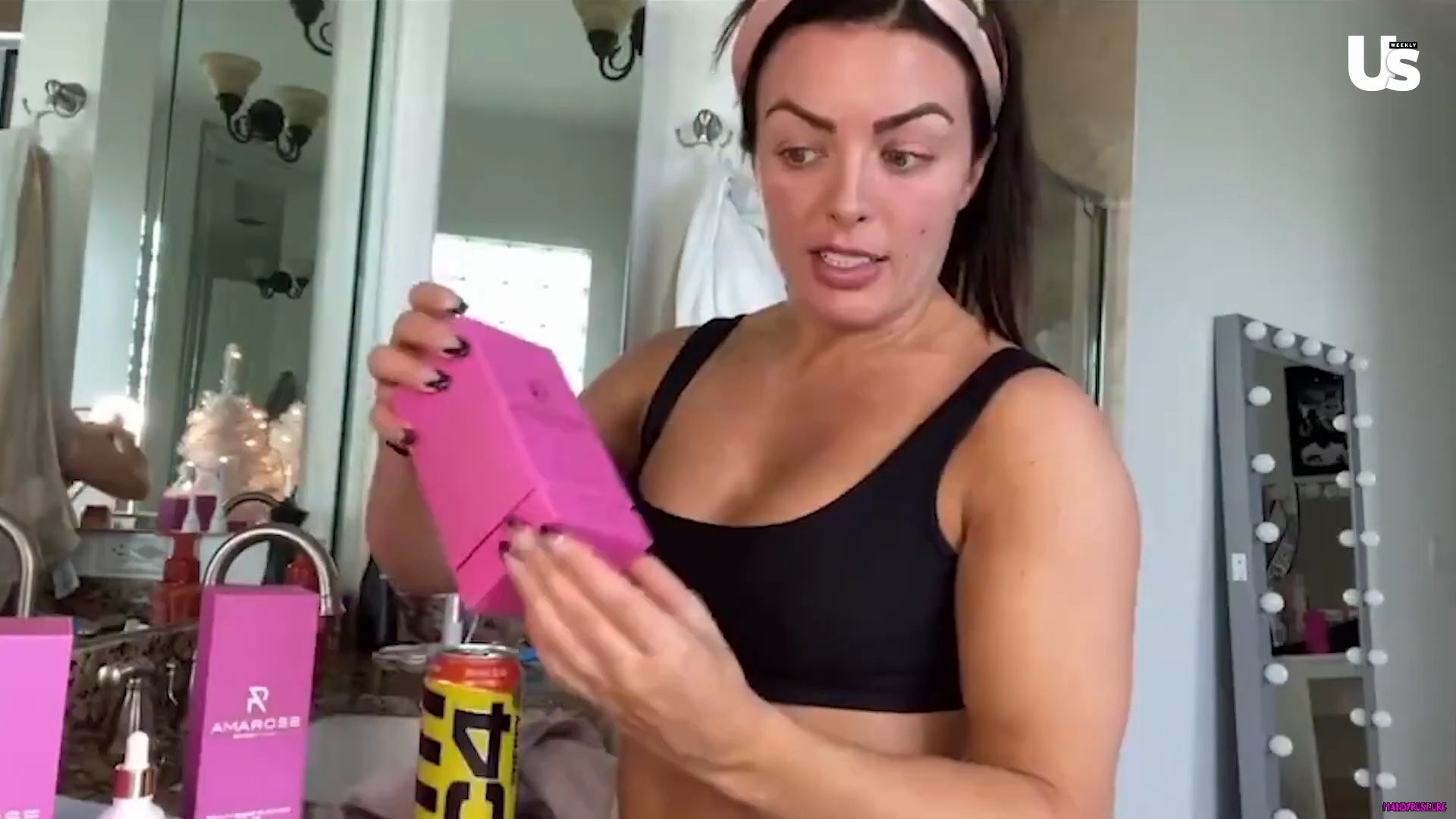 yt1s_com_-_WWE_Mandy_Rose_Shows_Off_Her_Beauty_Sleep_Routine__Beauty_Sleep_1080p_mp40496.jpg