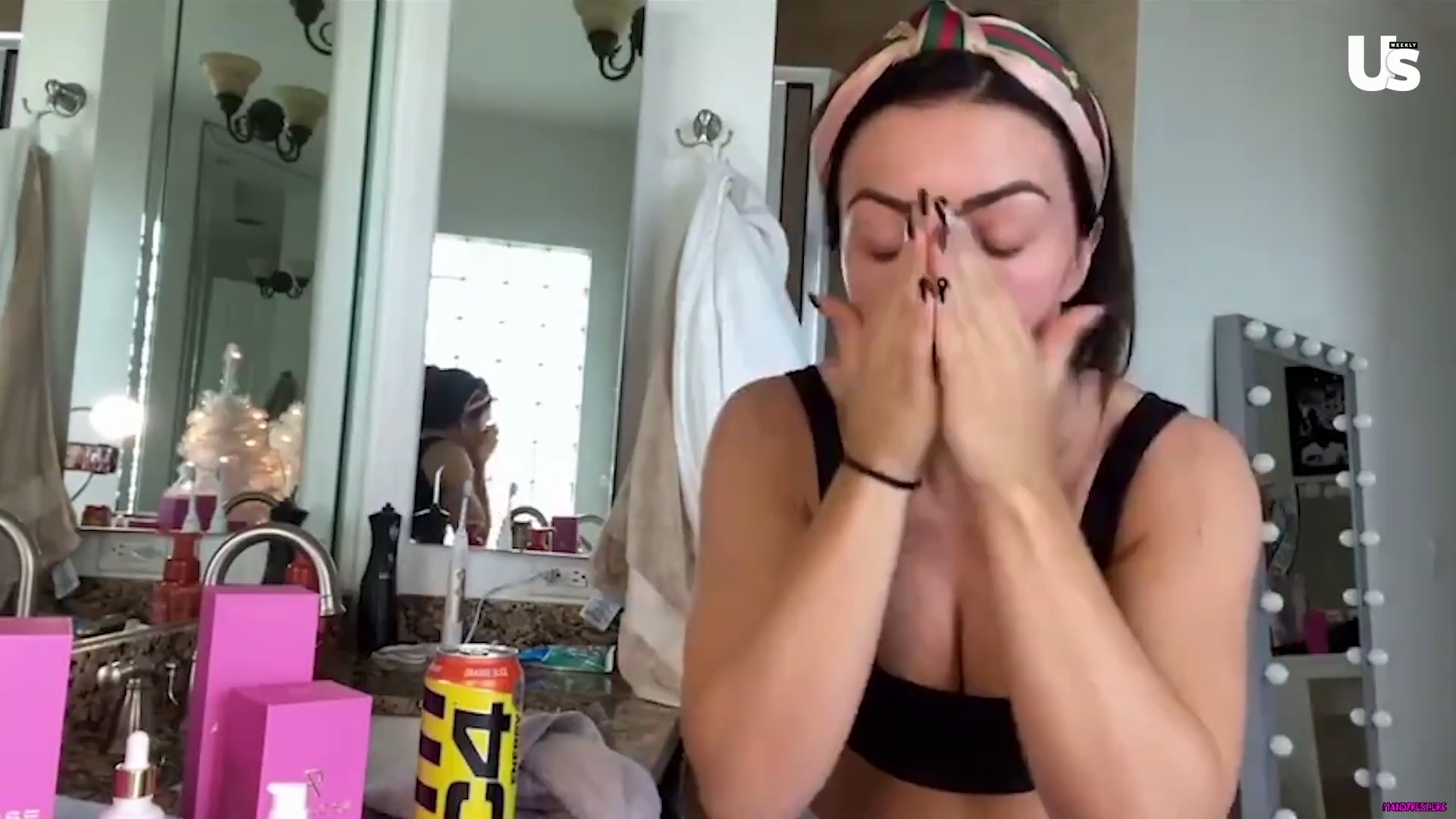 yt1s_com_-_WWE_Mandy_Rose_Shows_Off_Her_Beauty_Sleep_Routine__Beauty_Sleep_1080p_mp40533.jpg