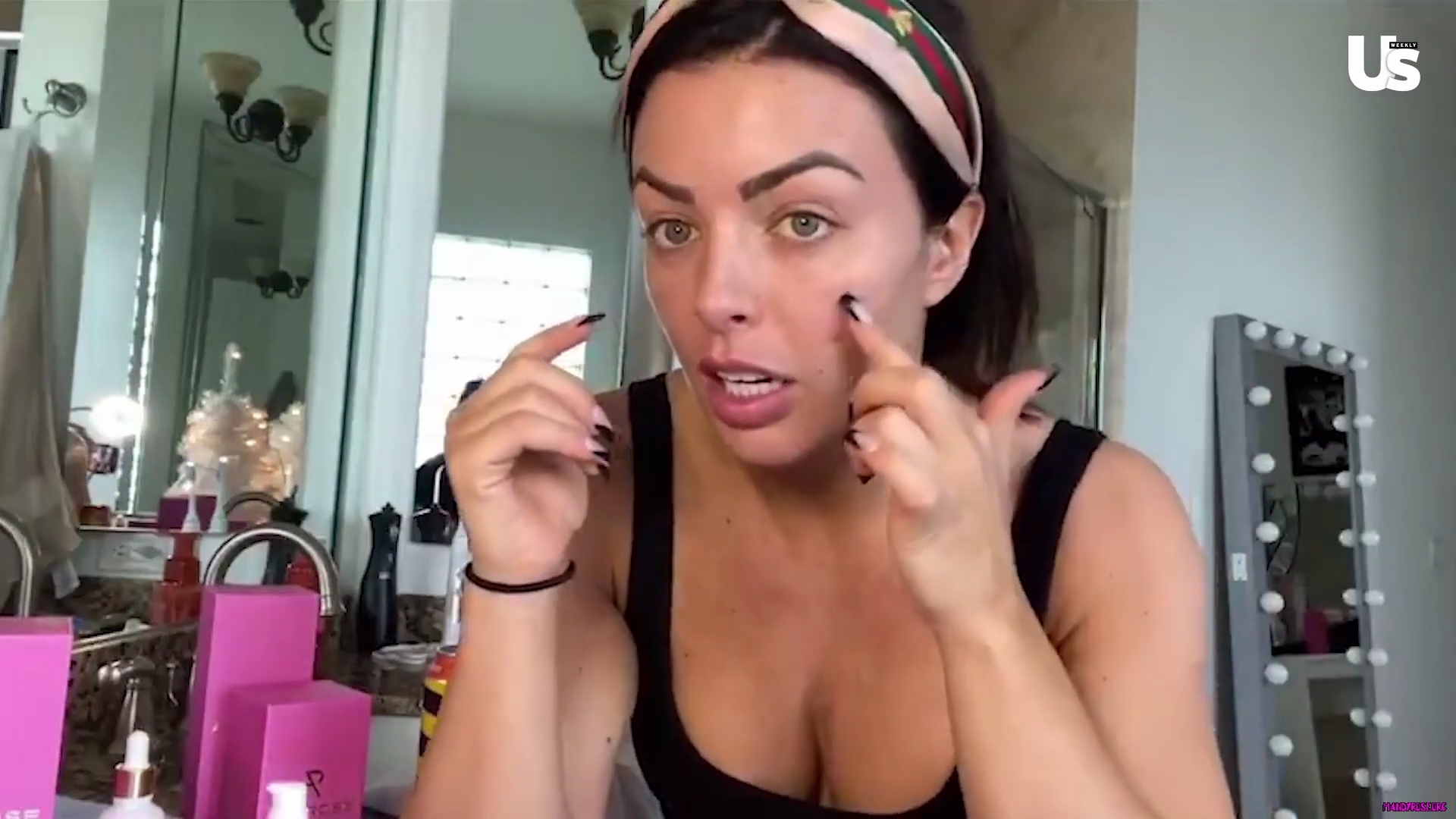 yt1s_com_-_WWE_Mandy_Rose_Shows_Off_Her_Beauty_Sleep_Routine__Beauty_Sleep_1080p_mp40556.jpg