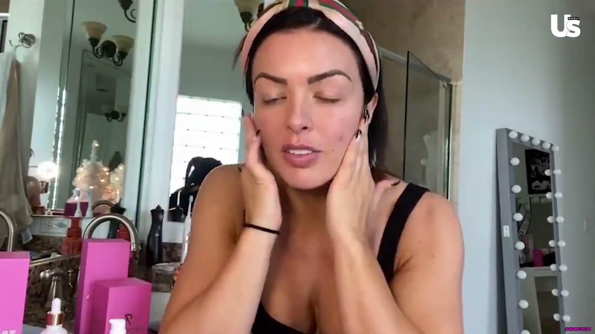 yt1s_com_-_WWE_Mandy_Rose_Shows_Off_Her_Beauty_Sleep_Routine__Beauty_Sleep_1080p_mp40564.jpg