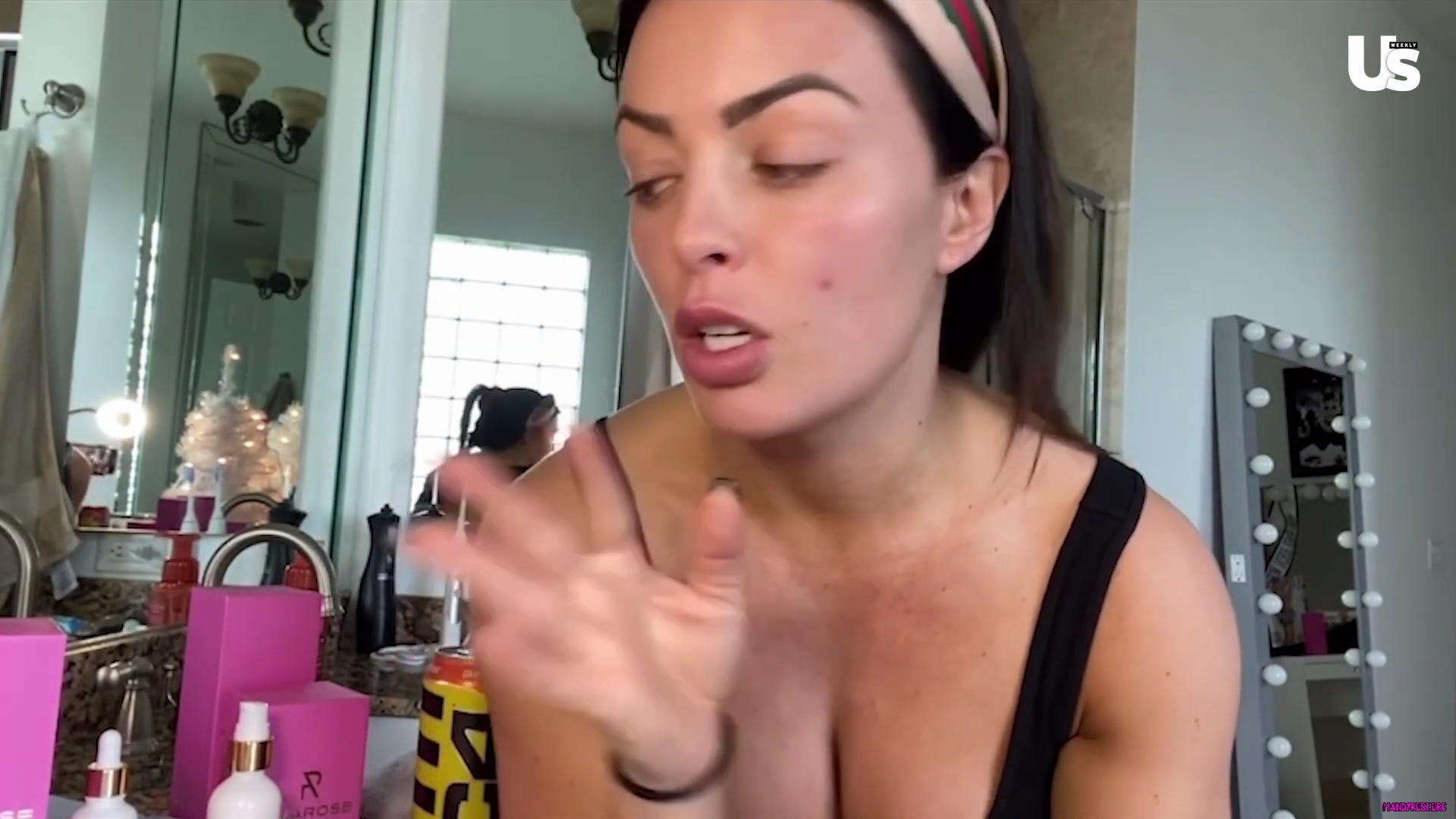 yt1s_com_-_WWE_Mandy_Rose_Shows_Off_Her_Beauty_Sleep_Routine__Beauty_Sleep_1080p_mp40593.jpg