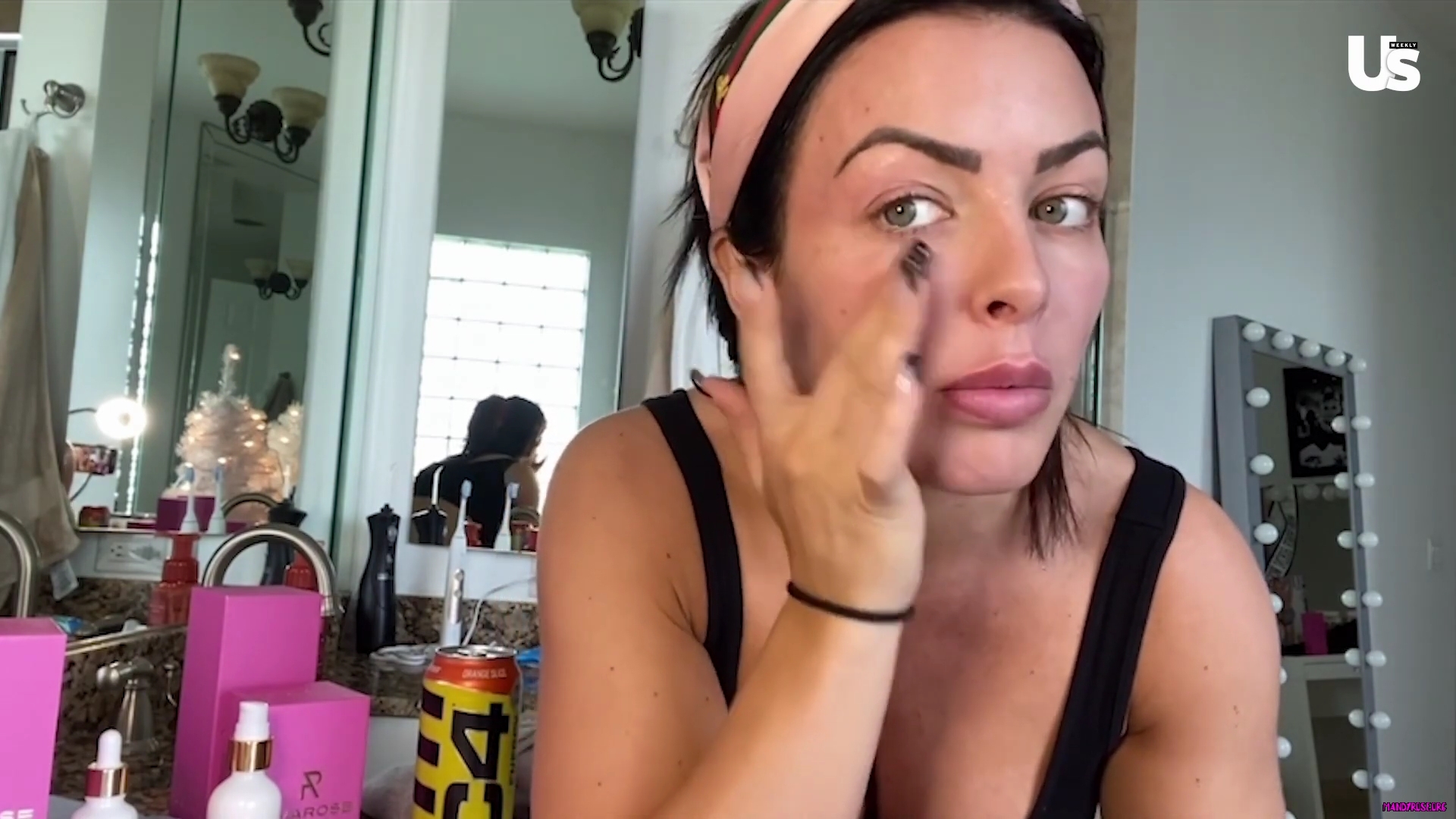 yt1s_com_-_WWE_Mandy_Rose_Shows_Off_Her_Beauty_Sleep_Routine__Beauty_Sleep_1080p_mp40632.jpg