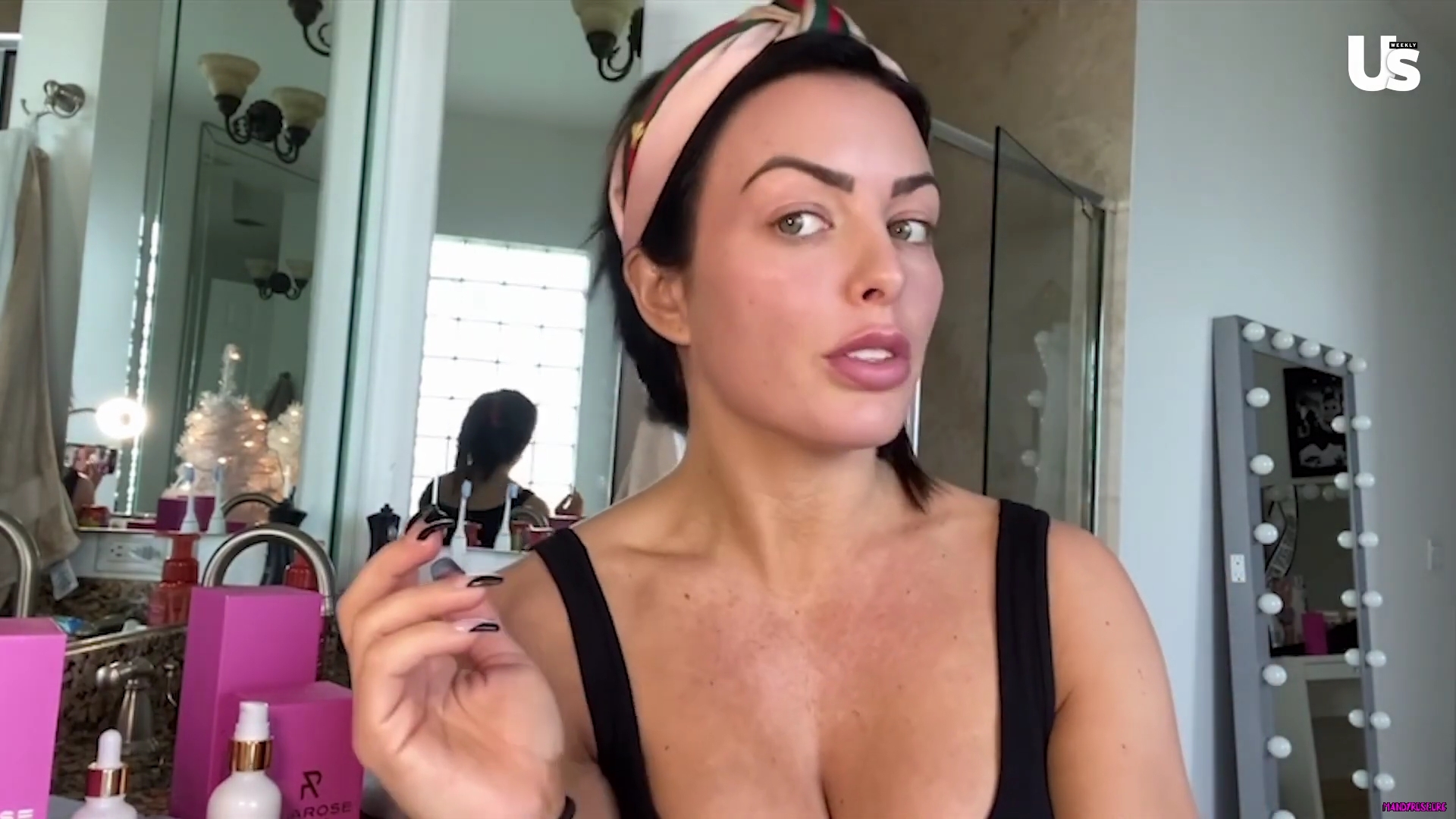 yt1s_com_-_WWE_Mandy_Rose_Shows_Off_Her_Beauty_Sleep_Routine__Beauty_Sleep_1080p_mp40641.jpg