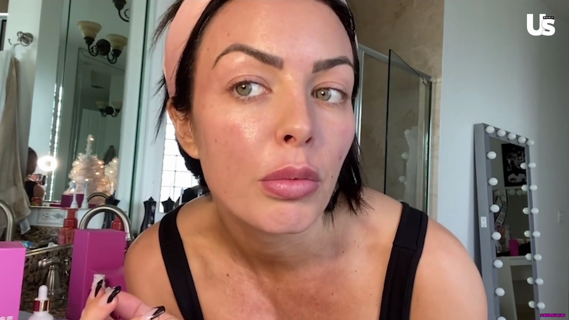 yt1s_com_-_WWE_Mandy_Rose_Shows_Off_Her_Beauty_Sleep_Routine__Beauty_Sleep_1080p_mp40644.jpg