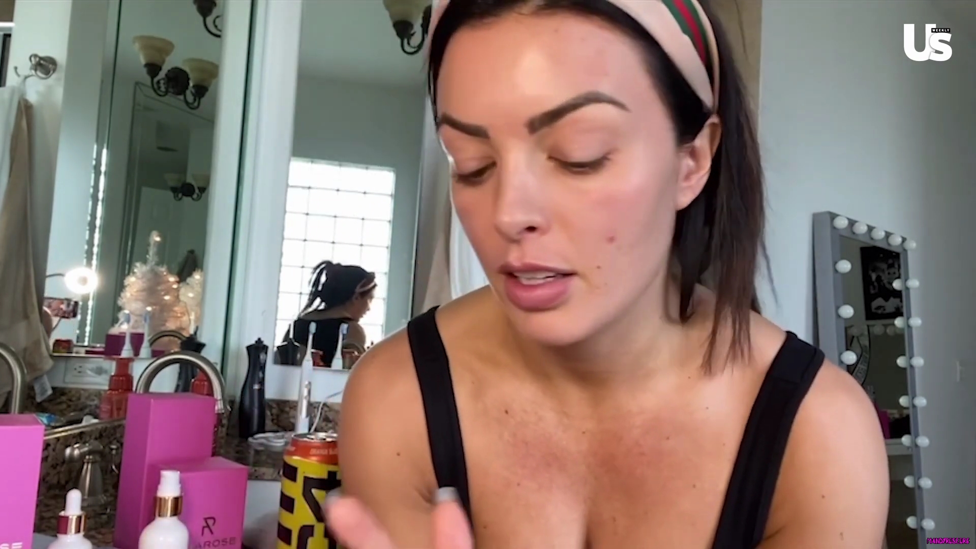 yt1s_com_-_WWE_Mandy_Rose_Shows_Off_Her_Beauty_Sleep_Routine__Beauty_Sleep_1080p_mp40645.jpg