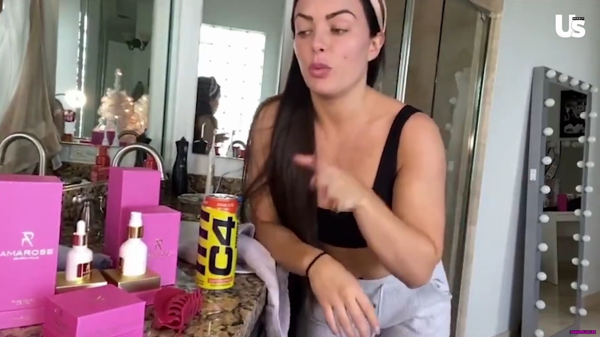 yt1s_com_-_WWE_Mandy_Rose_Shows_Off_Her_Beauty_Sleep_Routine__Beauty_Sleep_1080p_mp40684.jpg