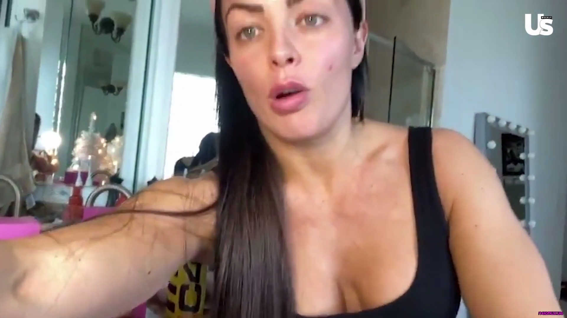 yt1s_com_-_WWE_Mandy_Rose_Shows_Off_Her_Beauty_Sleep_Routine__Beauty_Sleep_1080p_mp40700.jpg