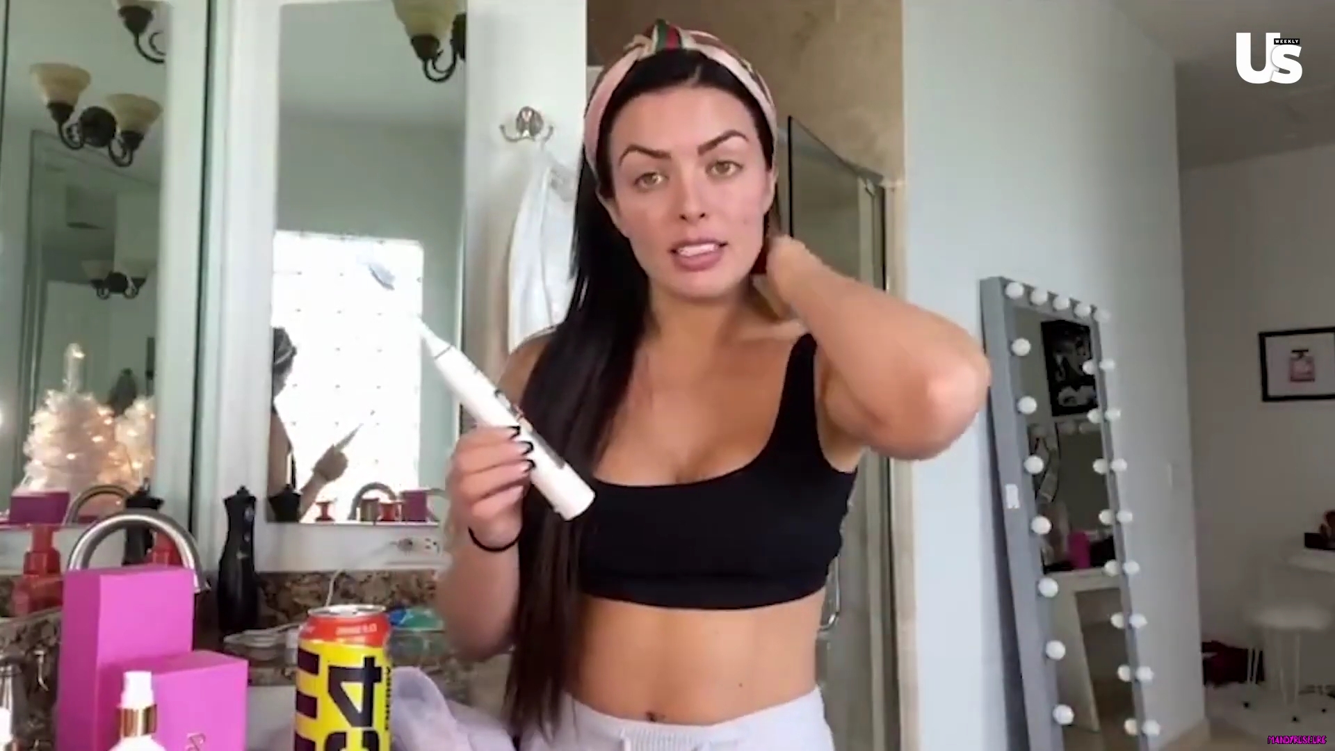 yt1s_com_-_WWE_Mandy_Rose_Shows_Off_Her_Beauty_Sleep_Routine__Beauty_Sleep_1080p_mp40716.jpg