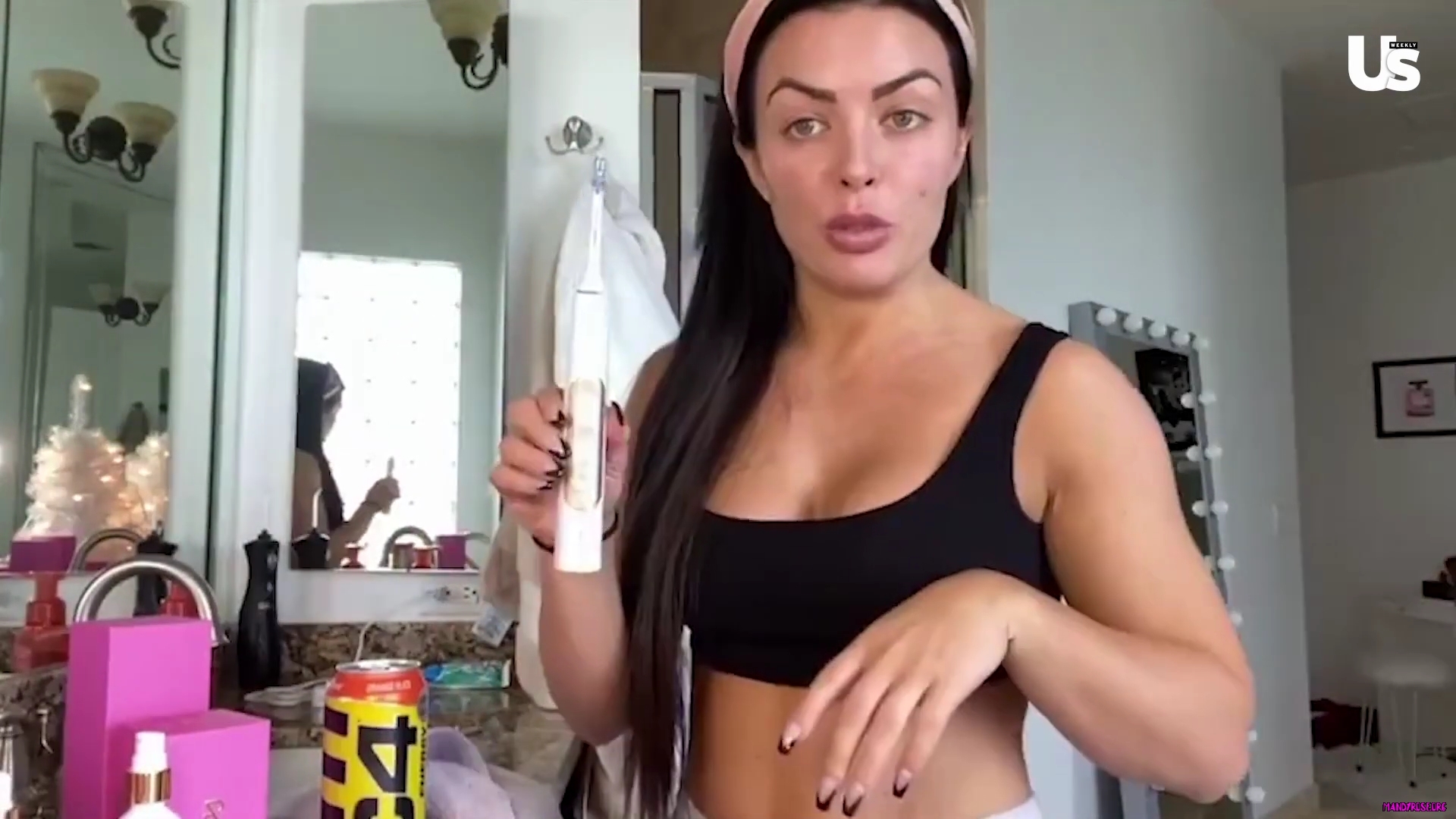 yt1s_com_-_WWE_Mandy_Rose_Shows_Off_Her_Beauty_Sleep_Routine__Beauty_Sleep_1080p_mp40717.jpg