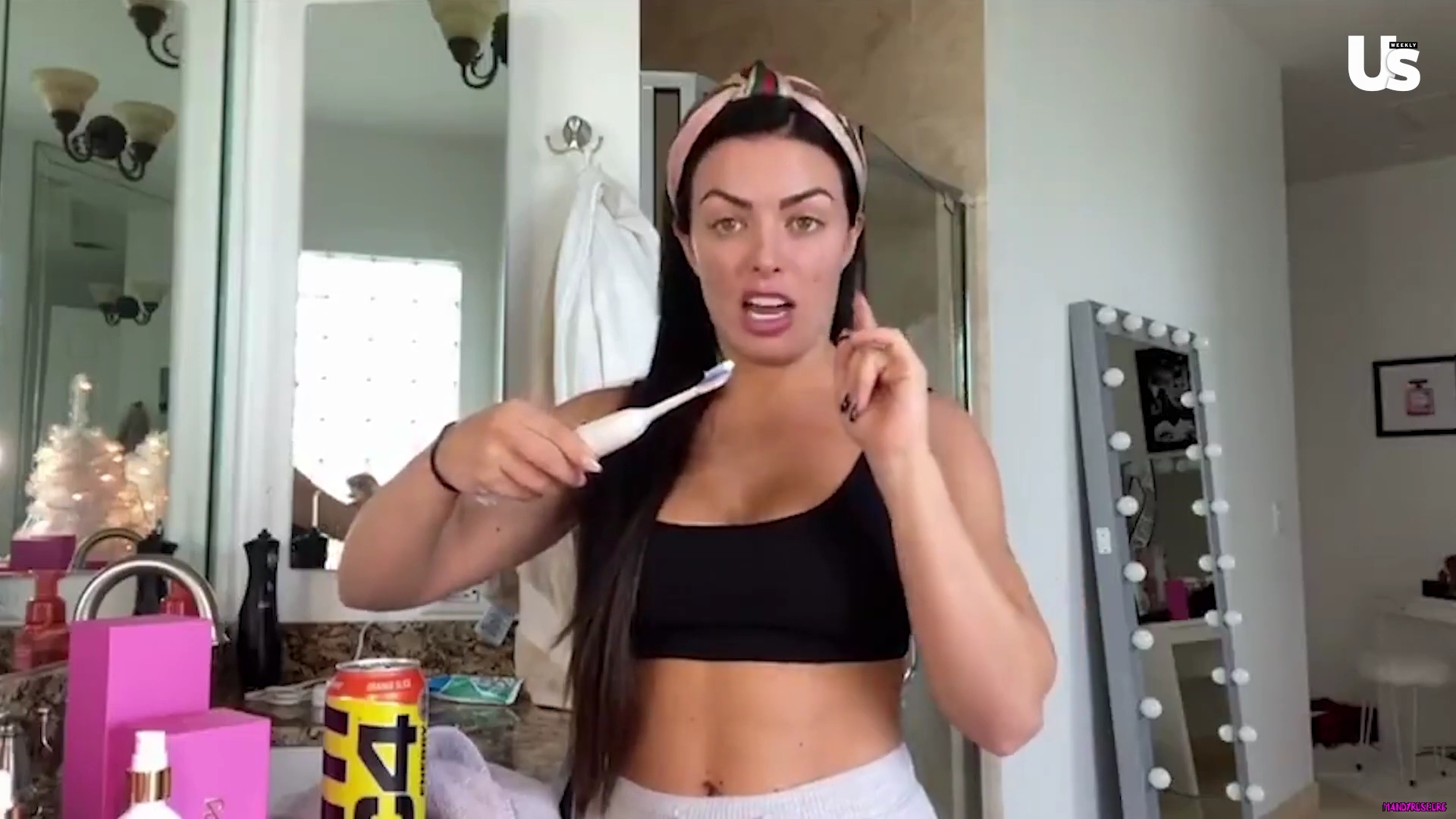 yt1s_com_-_WWE_Mandy_Rose_Shows_Off_Her_Beauty_Sleep_Routine__Beauty_Sleep_1080p_mp40738.jpg