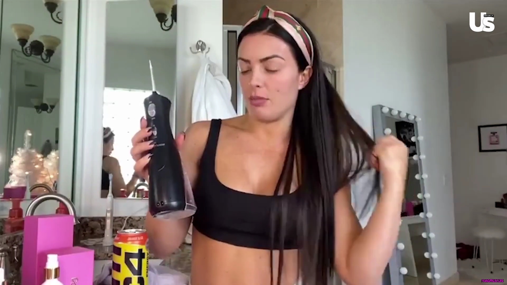 yt1s_com_-_WWE_Mandy_Rose_Shows_Off_Her_Beauty_Sleep_Routine__Beauty_Sleep_1080p_mp40763.jpg