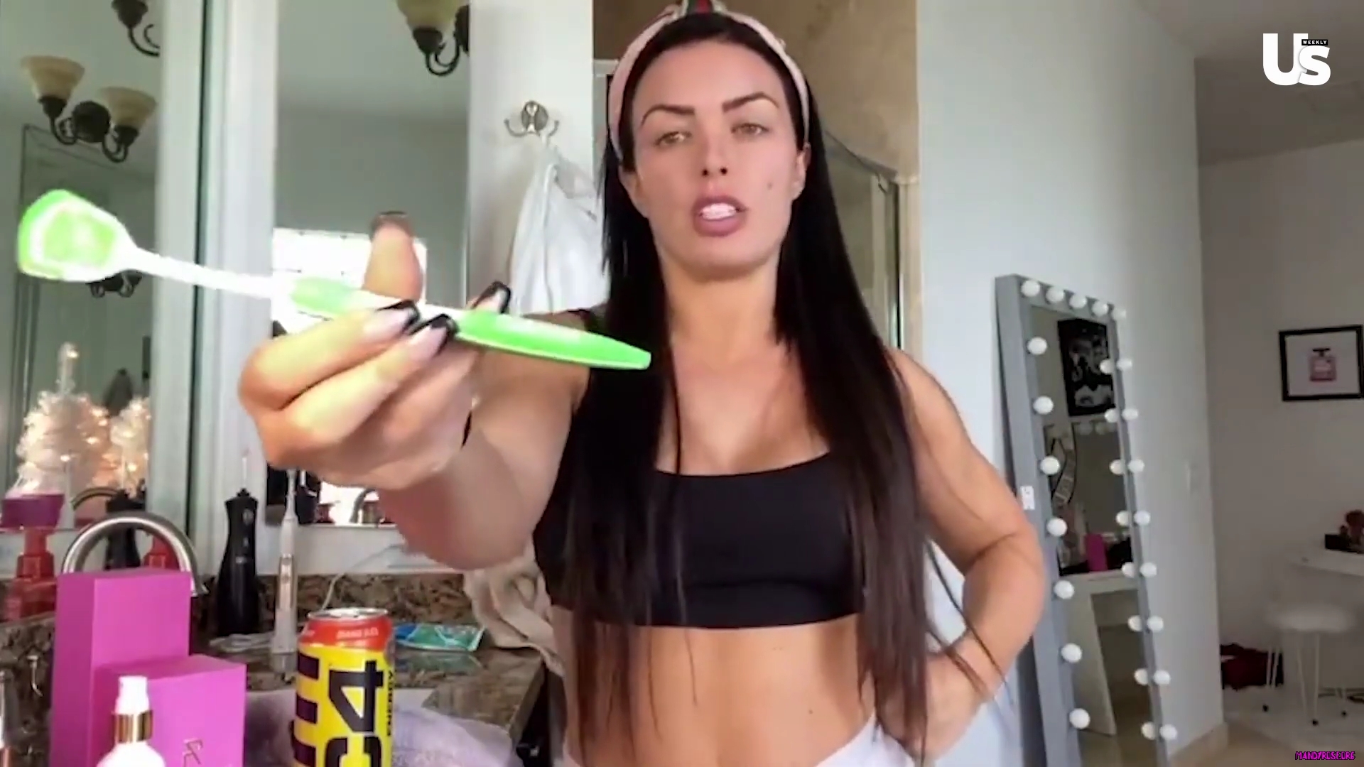 yt1s_com_-_WWE_Mandy_Rose_Shows_Off_Her_Beauty_Sleep_Routine__Beauty_Sleep_1080p_mp40830.jpg